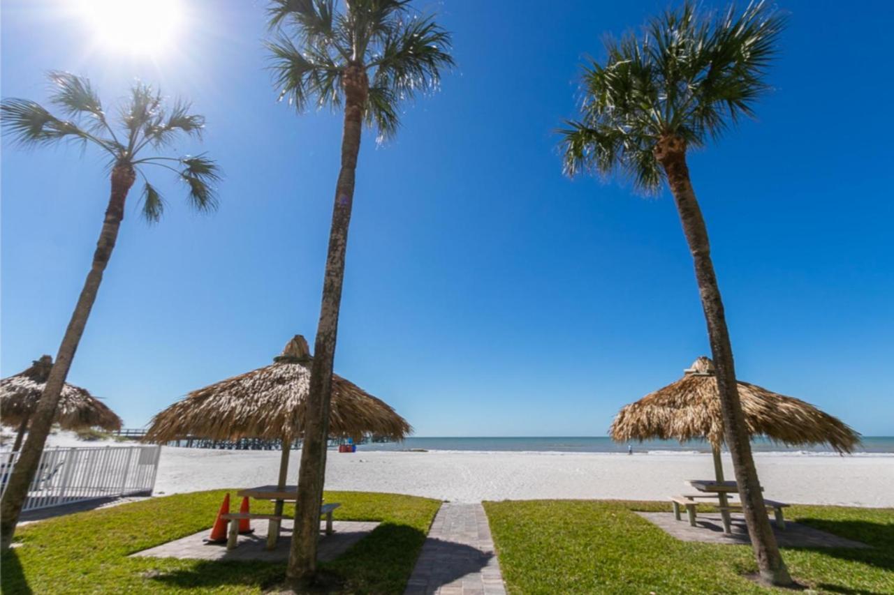Gorgeous 3 Bedroom Condo In The Perfect Locationseaoats302 Сент-Піт-Біч Екстер'єр фото